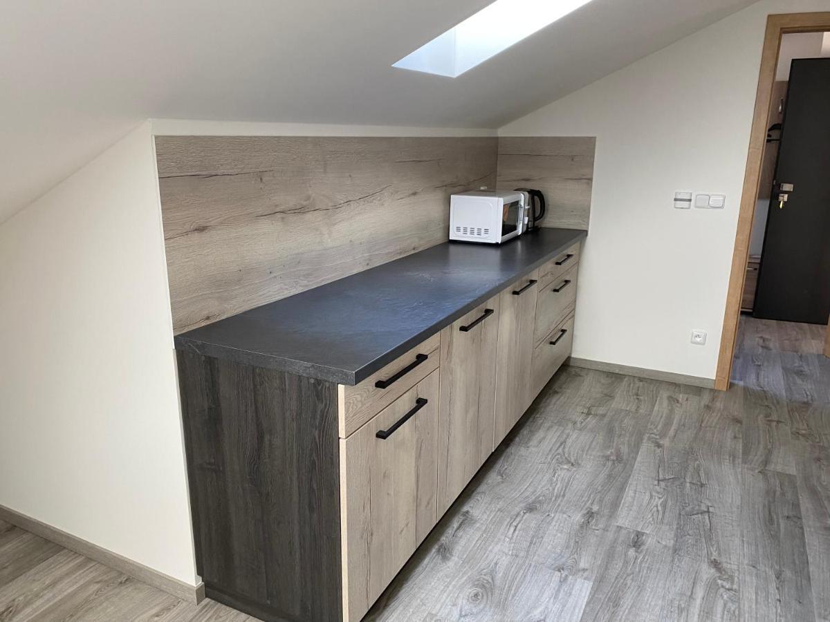 Klicperovo 2Kk Apartment Hradec Kralove Exterior photo